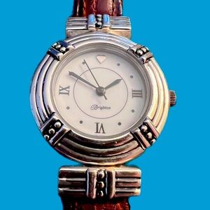 Brighton Manhattan Women's Silver Tone Quartz Watch New Battery Reversible.